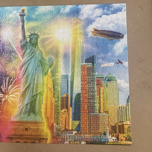 BUFFALO NIGHT & DAY 1000 PIECE JIGSAW-LADY LIBERTY Complete Fireworks 11840 - Picture 3 of 9